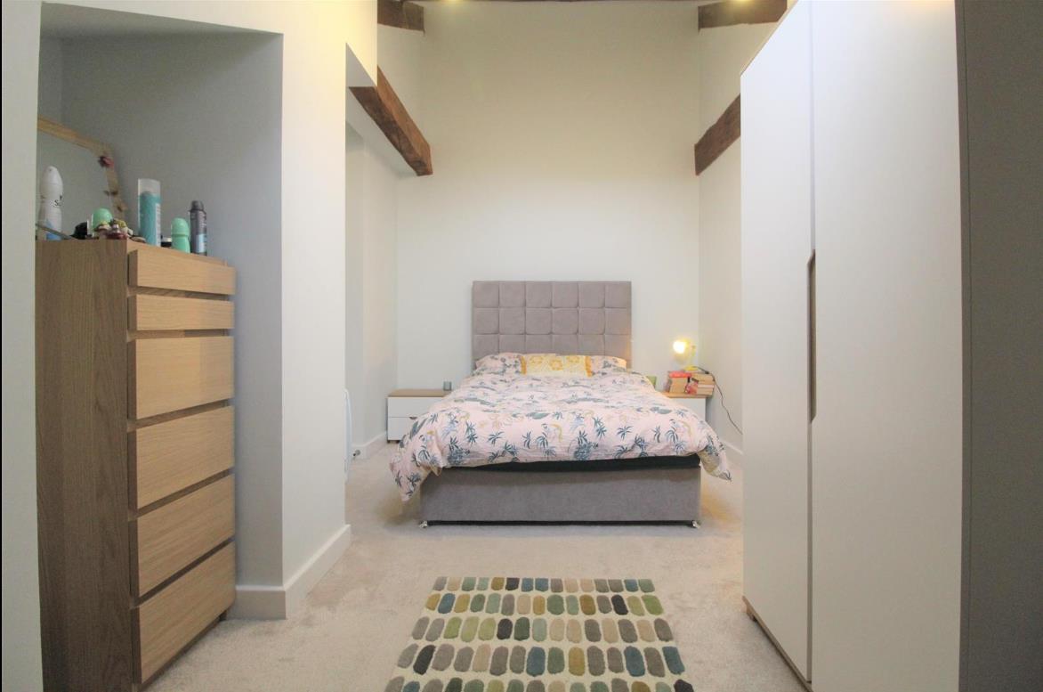 1 Bedroom Apartment To Rent image 6